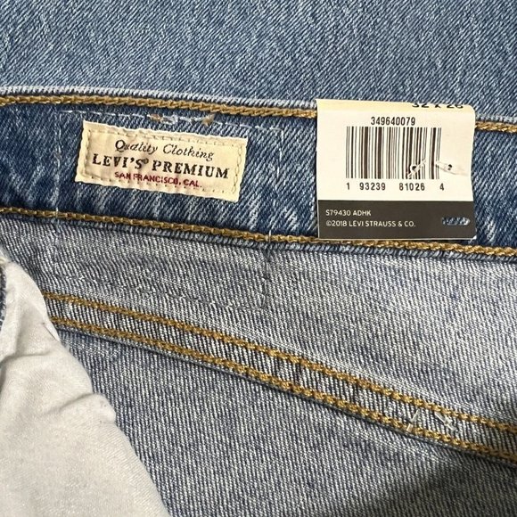 Levi's Women's Wedgie Fit High Rise Straight Leg Jeans Ankle Tango Blue sz 32x26 - Picture 10 of 12